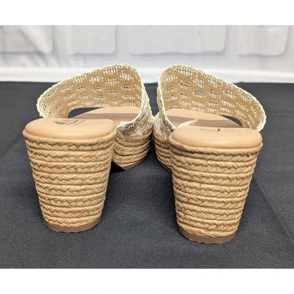 CLIFFS BY WHITE MOUNTAIN Cream Woven Espadrille Wedge Slide Sandals Size 10